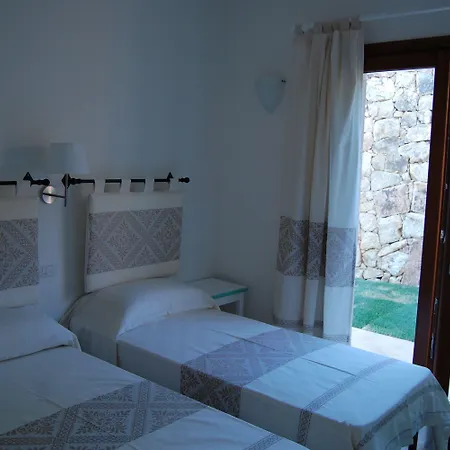 Le Saline 3* Палау