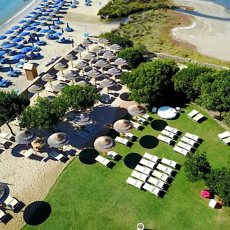 Отель Le Saline 3*